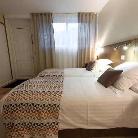 ホテル Logis Reve De Sable 3*