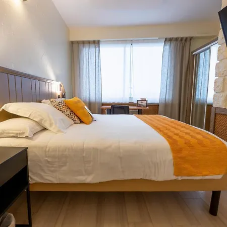 ホテル Logis Reve De Sable 3*