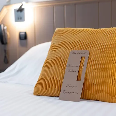 ホテル Logis Reve De Sable 3*