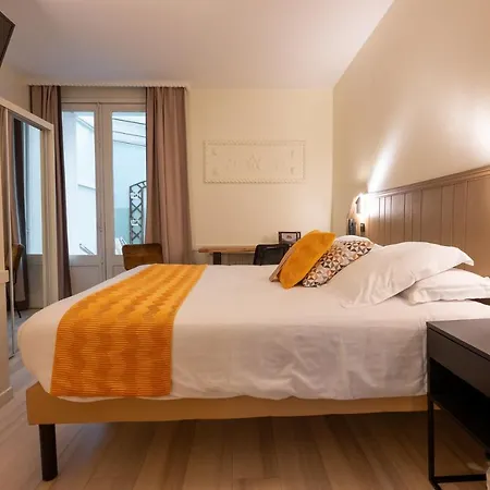 ホテル Logis Reve De Sable 3*