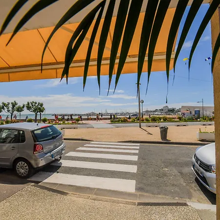 ホテル Logis Reve De Sable