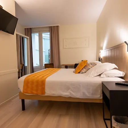 Logis Reve De Sable ホテル 3*