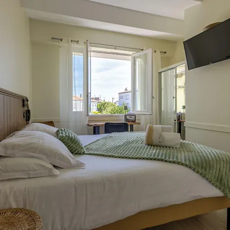 Hotel Logis Reve De Sable Royan