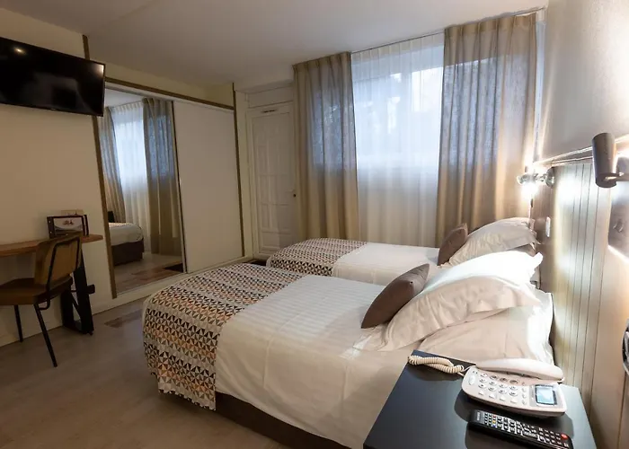 Logis Reve De Sable 3*