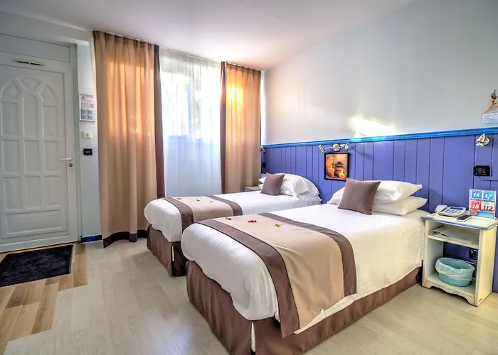 Logis Reve De Sable Hotel 3*