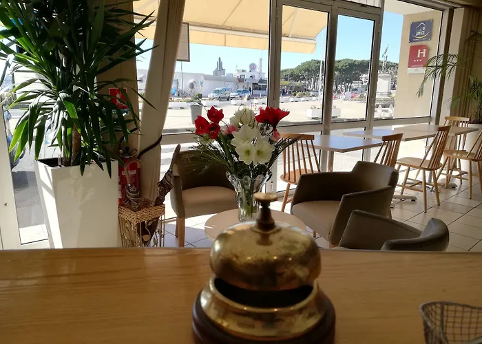 Logis Reve De Sable Hotel