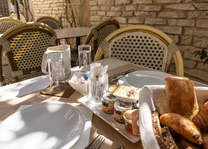 Hotel Logis Reve De Sable 3*