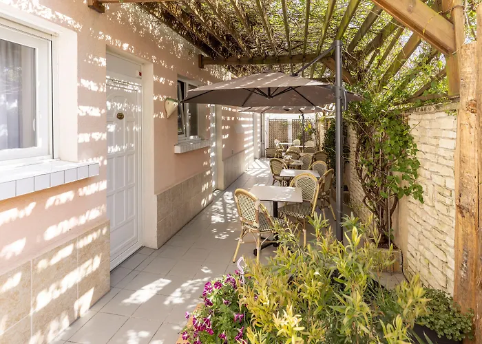 Hotel Logis Reve De Sable